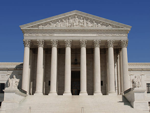 najwyższy dziedziniec - us supreme court corinthian column classical greek zdjęcia i obrazy z banku zdjęć