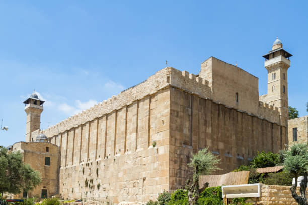 Cave of the Patriarchs, Cave of Machpelah in Hebron, Israel Cave of the Patriarchs or Cave of Machpelah, Sanctuary of Abraham, double tombs of Abraham and Sarah in Hebron, Israel Lea stock pictures, royalty-free photos & images