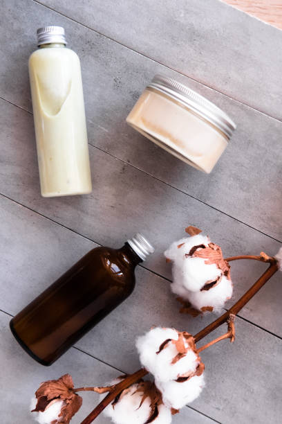 istock Bottles with spa cosmetic products flatlay 1042453744