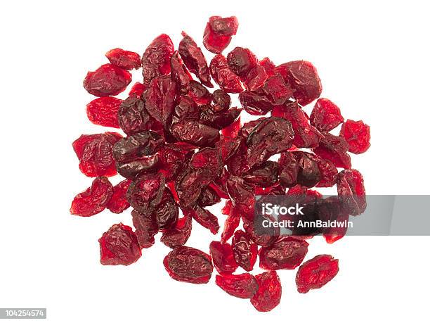 Getrocknete Cranberries Isoliert Auf Weiss Stockfoto und mehr Bilder von Ballaststoff - Ballaststoff, Beere - Obst, Farbbild