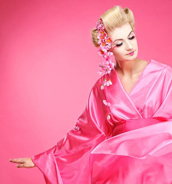 istock Beautiful dancing geisha 104257702