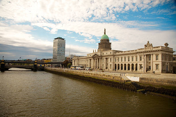 istock Custom House Building, Dublin, Ireland 104260714