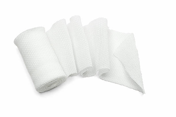 blanc gaze médical bandage - gauze bandage photos et images de collection