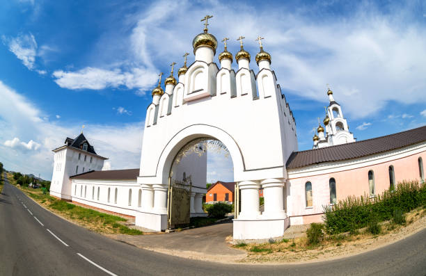 Holy-Varsonofievsky Pokrovo-Selischenskiy nunnery Holy-Varsonofievsky Pokrovo-Selischenskiy nunnery in Mordovia, Russia mordovia stock pictures, royalty-free photos & images