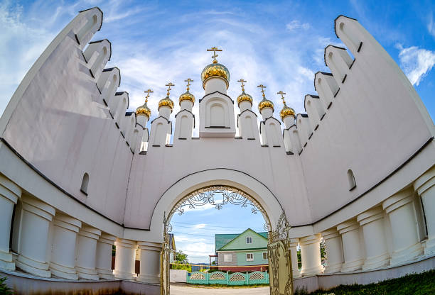 Gate in the Holy-Varsonofievsky Pokrovo-Selischenskiy nunnery Gate in the Holy-Varsonofievsky Pokrovo-Selischenskiy nunnery in Mordovia, Russia mordovia stock pictures, royalty-free photos & images