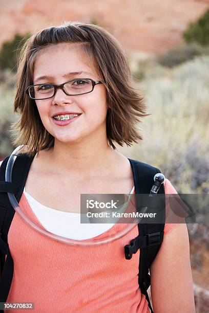 Wandern Stockfoto und mehr Bilder von 12-13 Jahre - 12-13 Jahre, Arches-Nationalpark, Blick in die Kamera