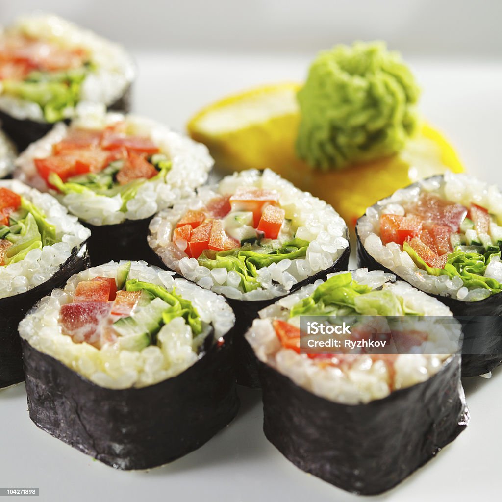 Cuisine japonaise-Maki - Photo de Sushi libre de droits