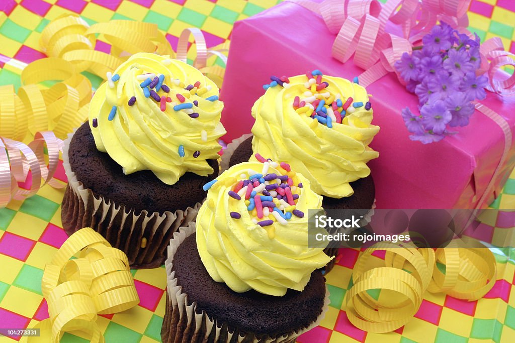 Parti Cupcakes - Foto stock royalty-free di Allegro