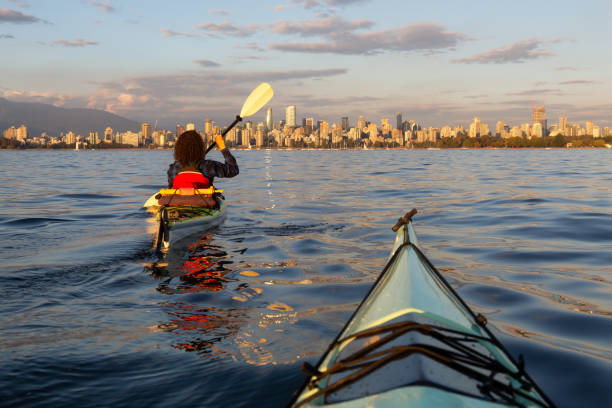 istock Sea Kayaking during a Vibrant Sunset 1042764962