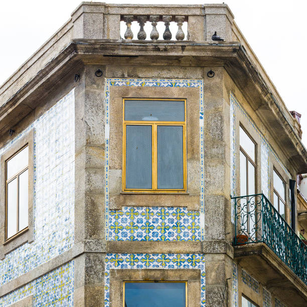 istock Traditional Portuguese facade 1042805742