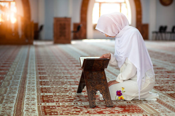 istock Crop Muslim woman with string of beads 1042805800
