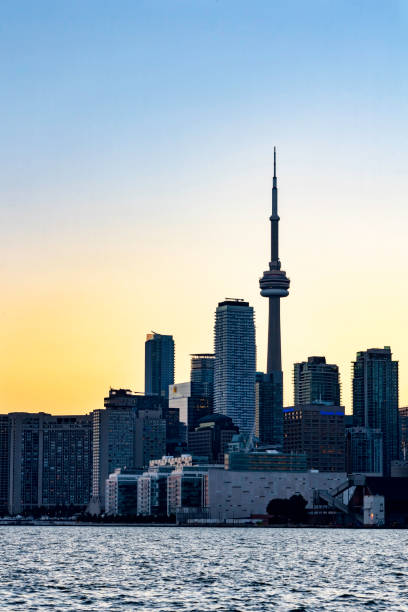 istock Toronto city skyline at dusk 1042851678