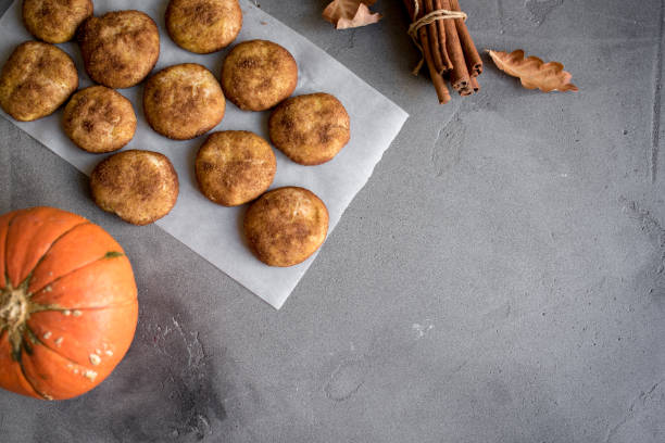 istock Pumpkin Snickerdoodle Cookies 1042867494