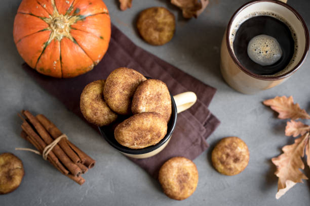 istock Pumpkin Snickerdoodle Cookies 1042867502