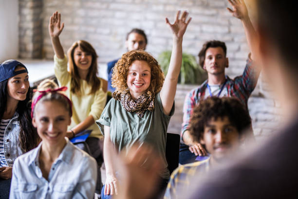 istock Hey colleague, I want to say something! 1042923822