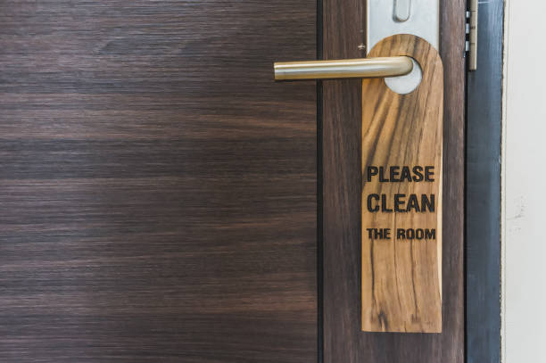 istock label please clean the room in the hotel 1043066080