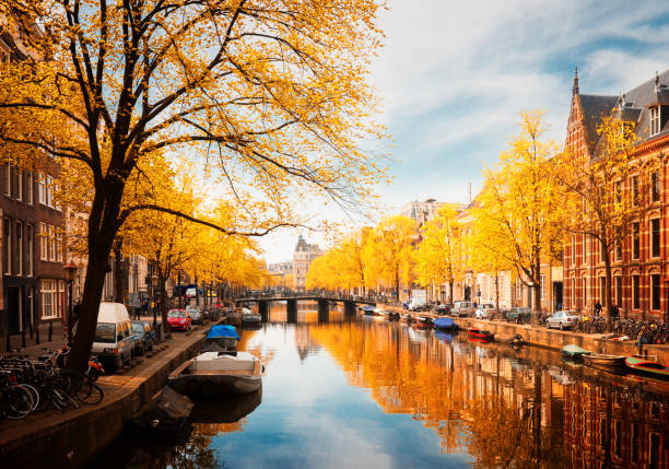 embanlment of canal ring, Amsterdam embankment of canal ring at spring, Amsterdam at fall, Netherlands canal house photos stock pictures, royalty-free photos & images
