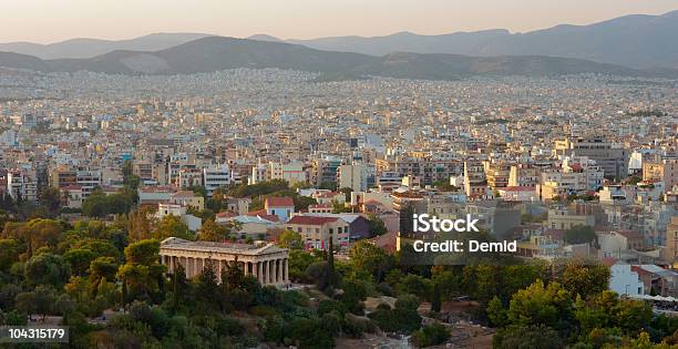 Foto de Vista De Atenas e mais fotos de stock de Atenas - Grécia - Atenas - Grécia, Capitais internacionais, Casa
