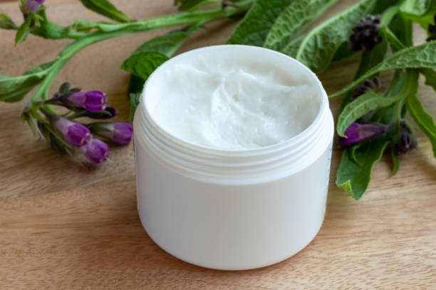 istock A jar of comfrey cream with fresh symphytum officinale 1043288884