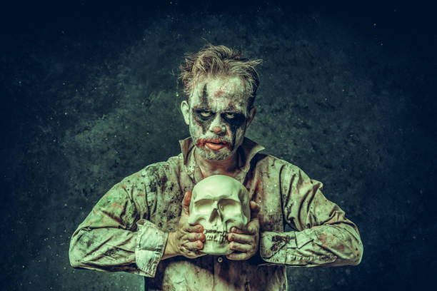 istock Angry Halloween Clown 1043340732