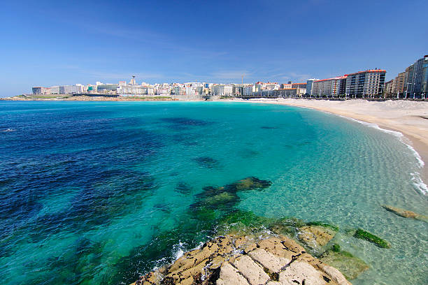 Orzán beach in A Coruña  a coruna province stock pictures, royalty-free photos & images