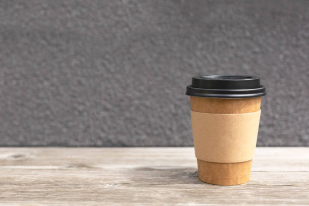 wyjmij filiżankę kawy lub herbaty - take out food coffee nobody disposable cup zdjęcia i obrazy z banku zdjęć