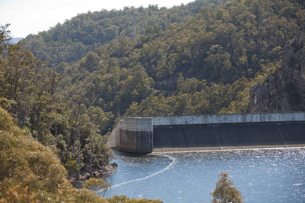 istock View of Hydroelectric dam wall 1043400034