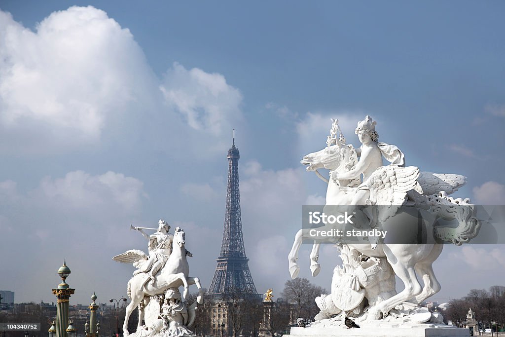 Torre Eiffel e Centro de Paris - Royalty-free Alto - Descrição Física Foto de stock