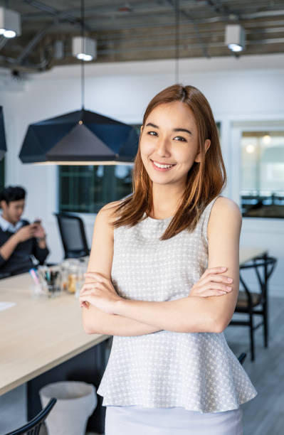 istock Business meeting with team discussion brainstorming, startup project presentation or teamwork concept, at office 1043431034