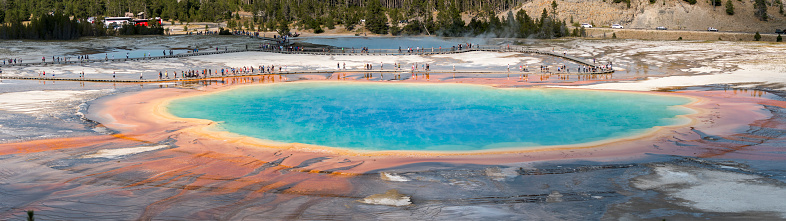 grand prismatic spring in Yellowstone National Park in Wyoming