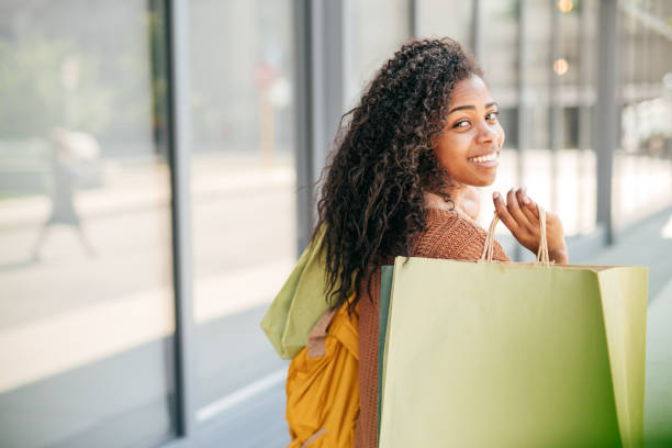 istock Savings and spendings tricks 1043568542