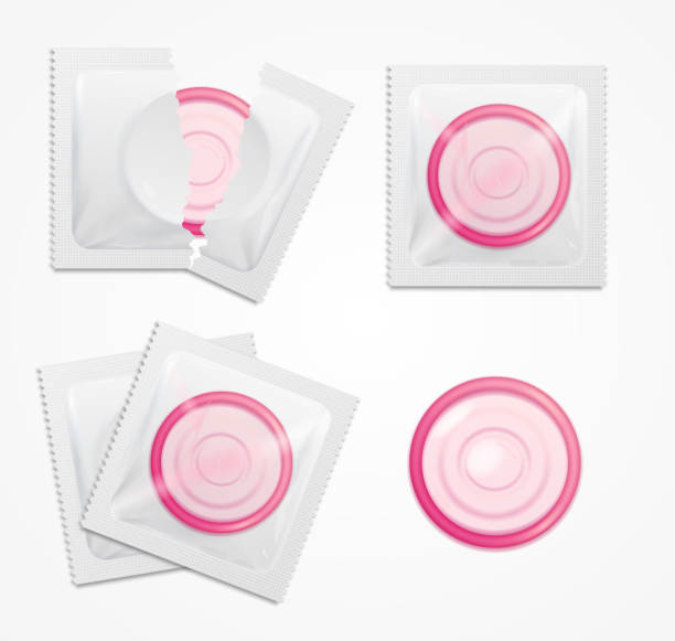 リアルな詳細な 3 d コンドーム パッケージを設定します。ベクトル - condom contraceptive sensuality healthcare and medicine点のイラスト素材／クリップアート素材／マンガ素材／アイコン素材