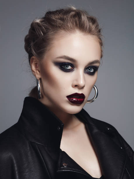 istock Beautiful woman with bright make-up 1043713696