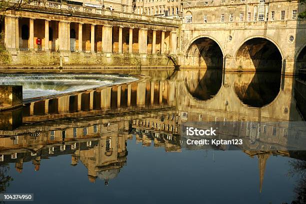 Storico Di Bath - Fotografie stock e altre immagini di Acqua - Acqua, Albero, Ambientazione esterna