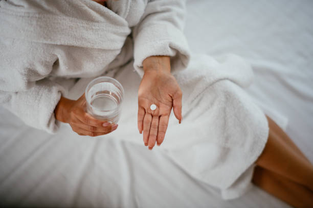 istock Woman with a stomach ache 1043894190