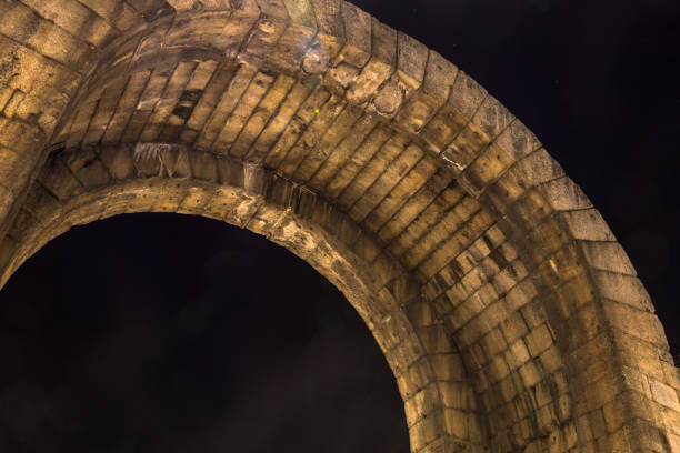 istock Trajano Arc, Hispania, Roman Empire 1043903066