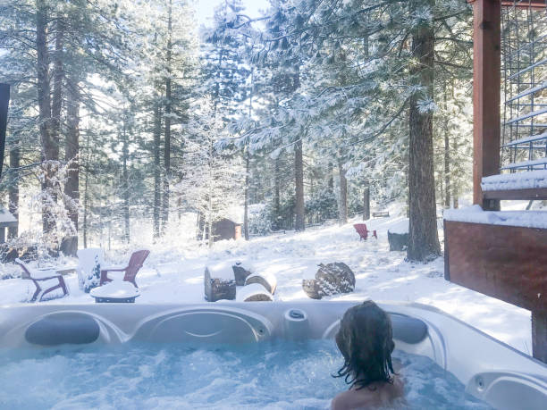 istock Hot tub in the snow 1043927086
