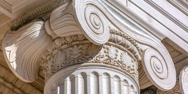 istock Spiked pest control on top of a white column 1043997912