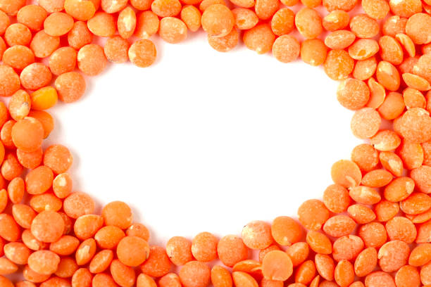 красная чечевица кадр - lentil full frame macro close up стоковые фото и изображения