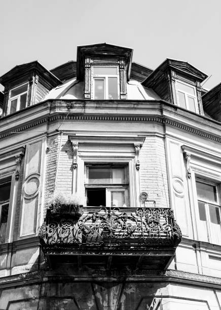 istock Old Tbilisi architecture, windows and exterior decor in autumn day 1044181370
