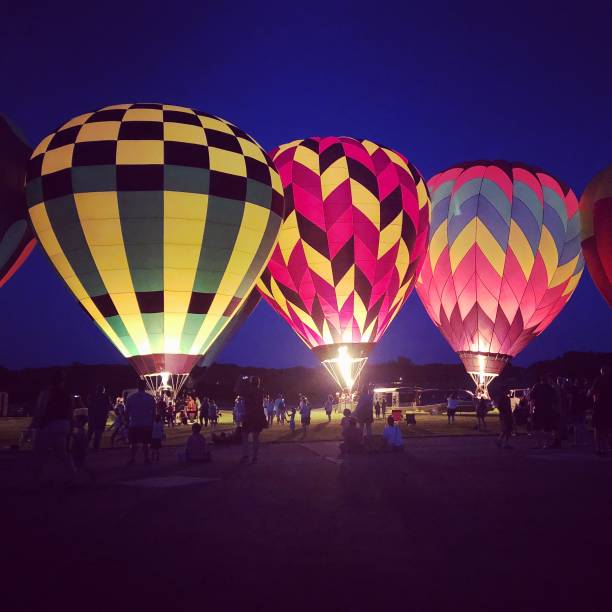 istock Hot Air Balloons 1044193266