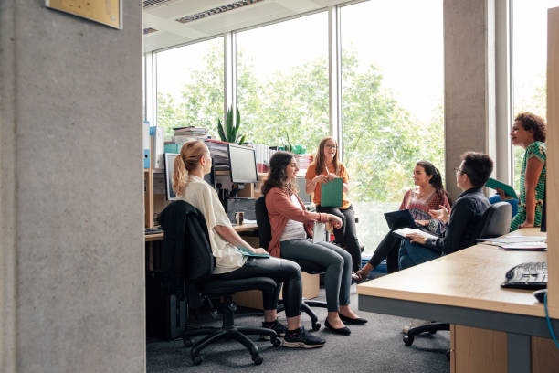 istock Informal Desk Meeting 1044228016