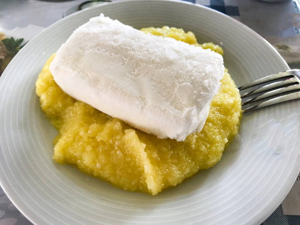istock Turkish Cheese Helva Hosmerim / Halva with Ice Cream 1044281296