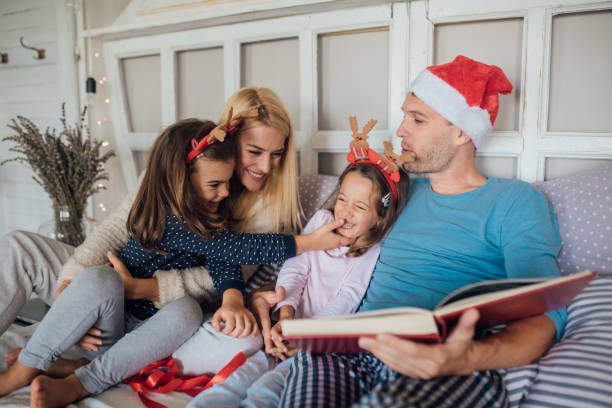 istock Happy family in bed 1044292068