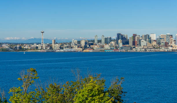 istock Seattle Urban Landscape 4 1044323384