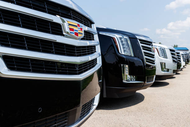 cadillac automobile dealership. cadillac jest luksusowym oddziałem general motors i - ats zdjęcia i obrazy z banku zdjęć