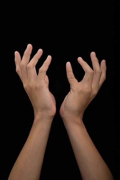 de mãos - rheumatism arthritis togetherness fingernail imagens e fotografias de stock