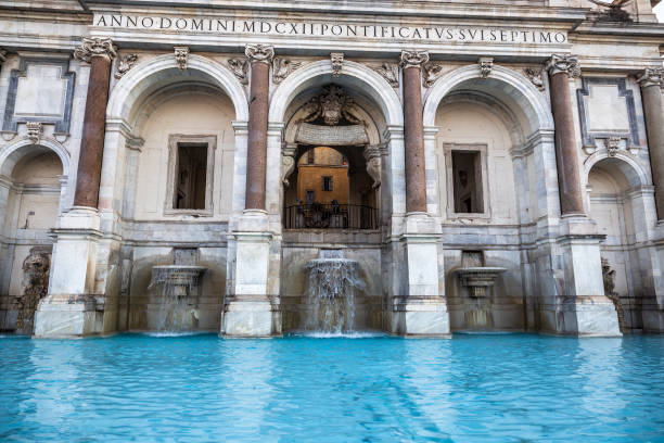 istock Paola Water Fountain 1044377368