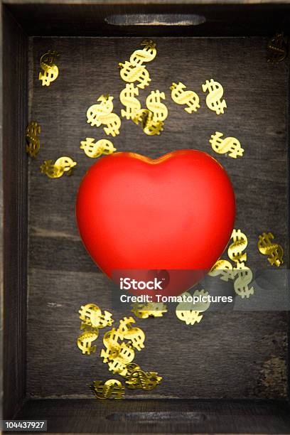 Foto de Dinheiro E Amor e mais fotos de stock de Amor - Amor, Caixa - Recipiente, Conceito