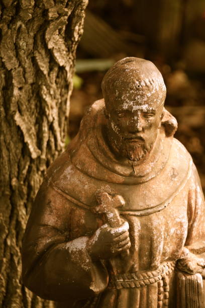 St. Anthony watching over the garden, in Ocean City, New Jersey, Sepia, on 04/01/2108 at 0:01:24